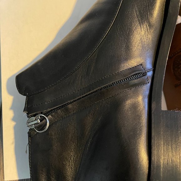 Gianni Versace  Black size 44 Ankle Boots - Picture 8 of 10